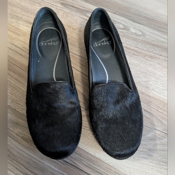 Dansko Women's 37, 6.5-7, Olivia, Black Calf Hair Loafer/Flat, Professional - Picture 1 of 7